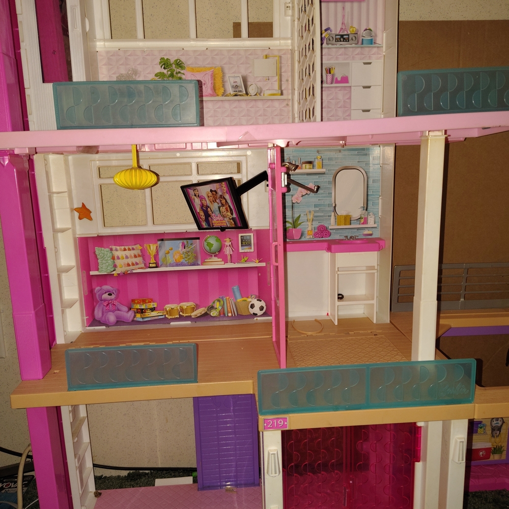 Barbie Pink Dollhouse Playset with Aqua Accents